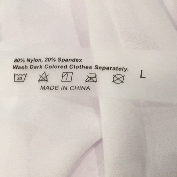 Set One Piece Swimsuit & Beach Skirt Wrap - Picture 5 of 7